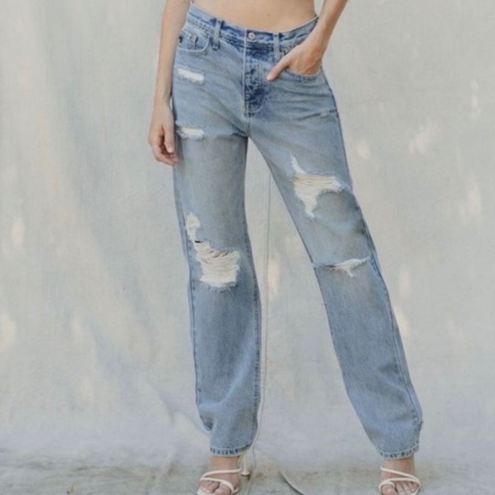 New! KanCan Wide Leg Distressed Y2K Denim Loose Fit Jeans